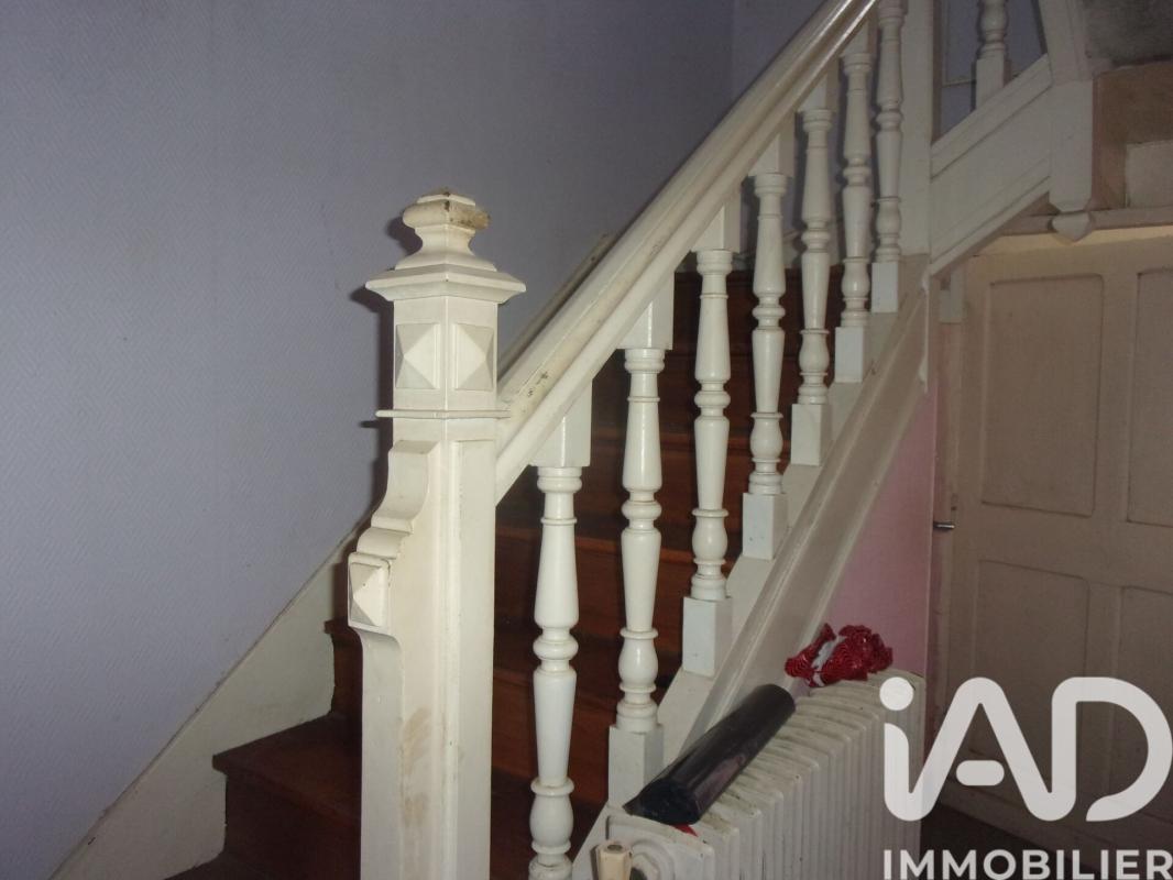 Maison de ville 6 Pièce(s) Châteauneuf-du-Faou