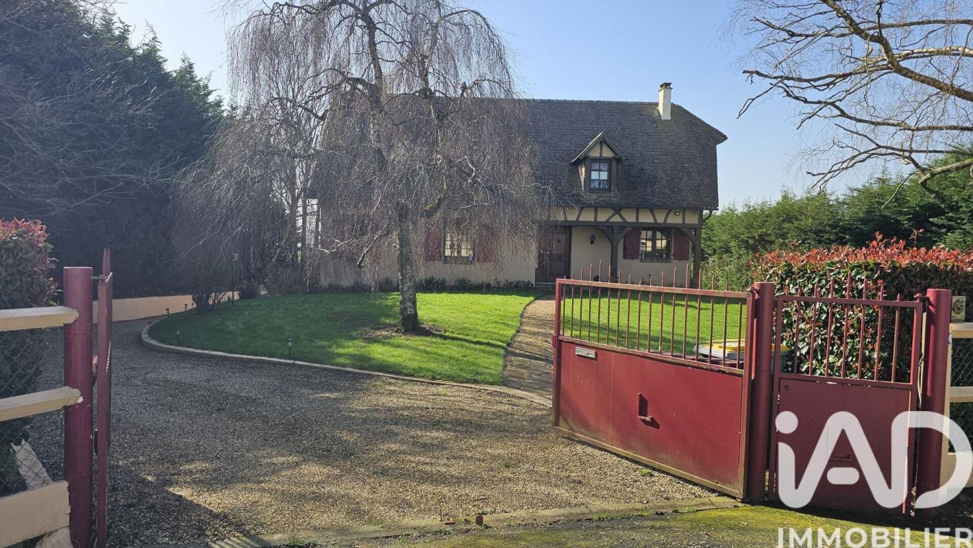 Maison 7 Pièce(s) Sérifontaine