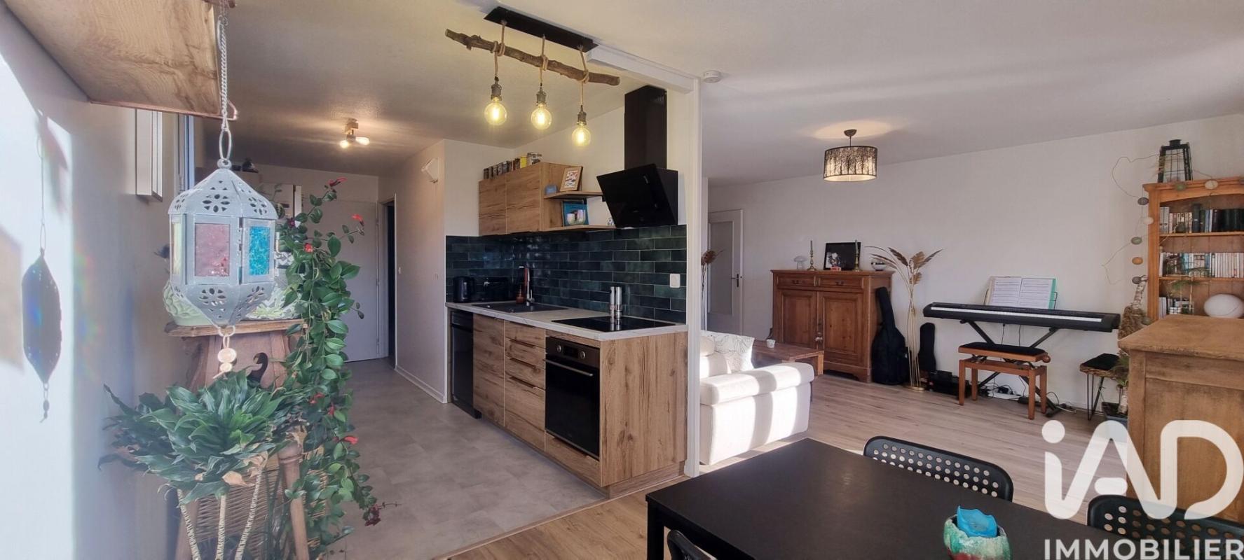 Appartement 3 Pièce(s) Domène