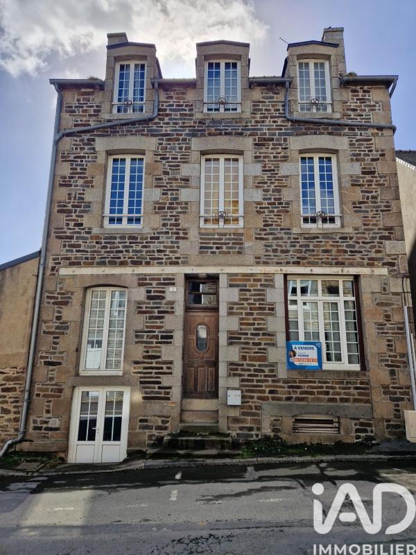 Maison 6 Pièce(s) Plénée-Jugon