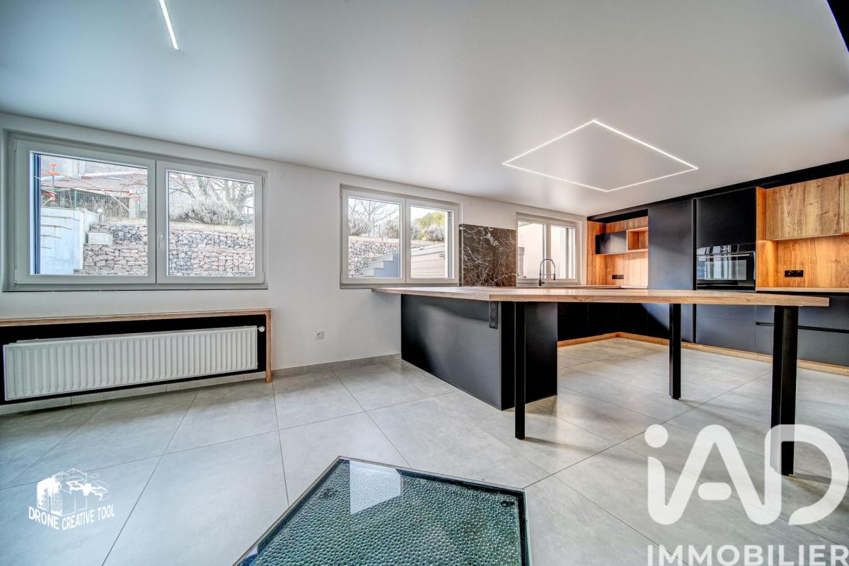 Maison 6 Pièce(s) Rémilly