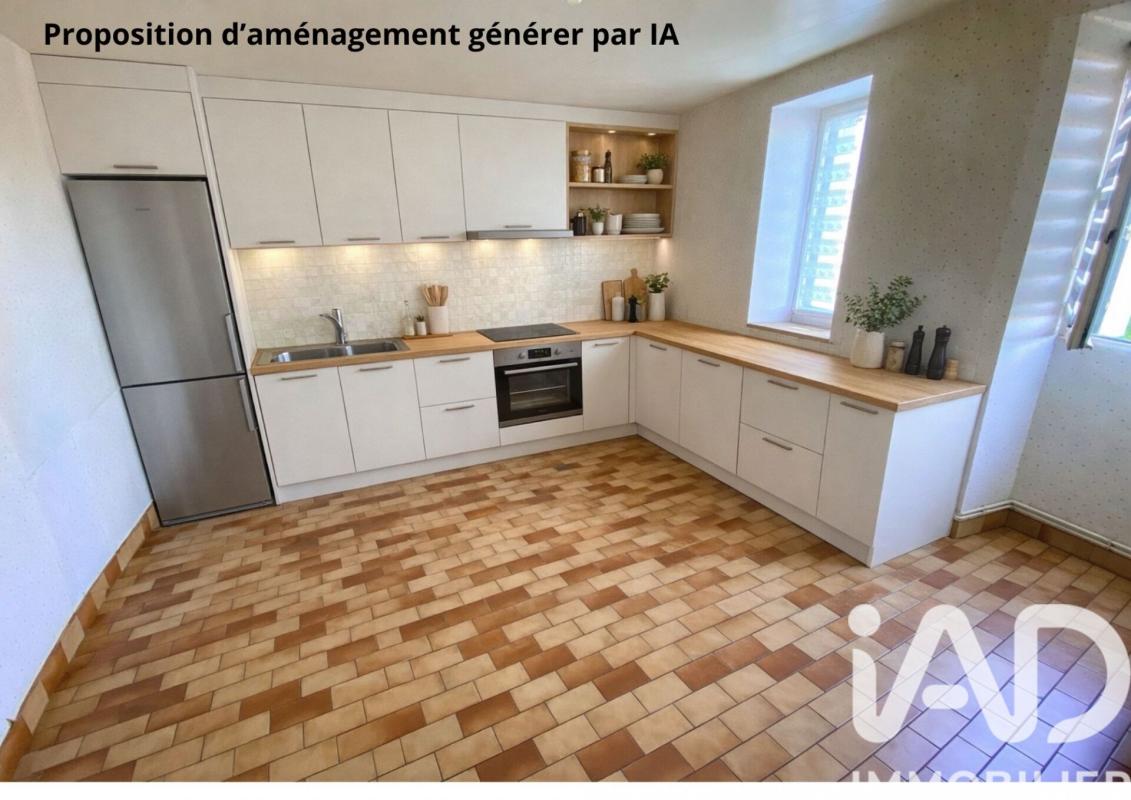 Maison 5 Pièce(s) Sainte-Suzanne-et-Chammes - Photo 2