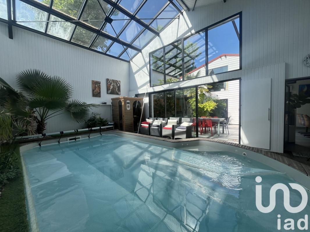Maison 9 Pièce(s) La Rochelle - Photo 1