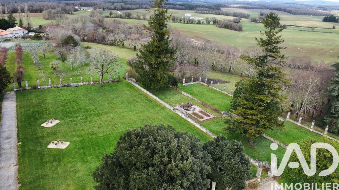 Château 7 Pièce(s) Charras - Photo 23
