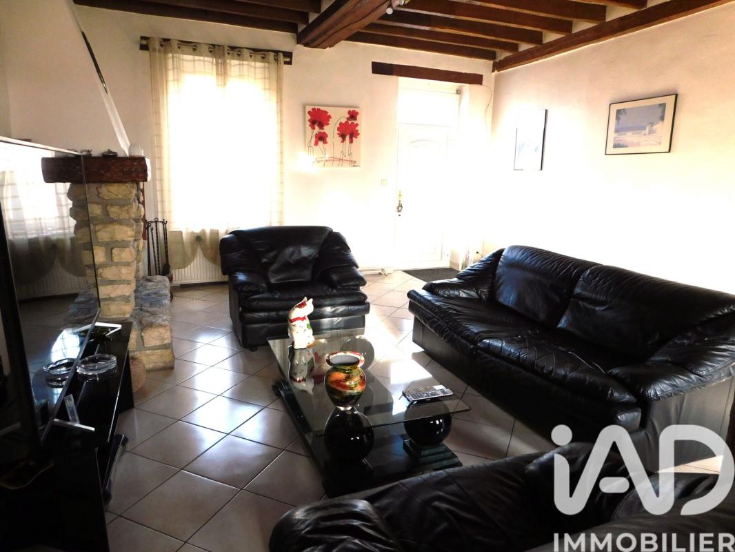 Maison 7 Pièce(s) Salbris - Photo 2