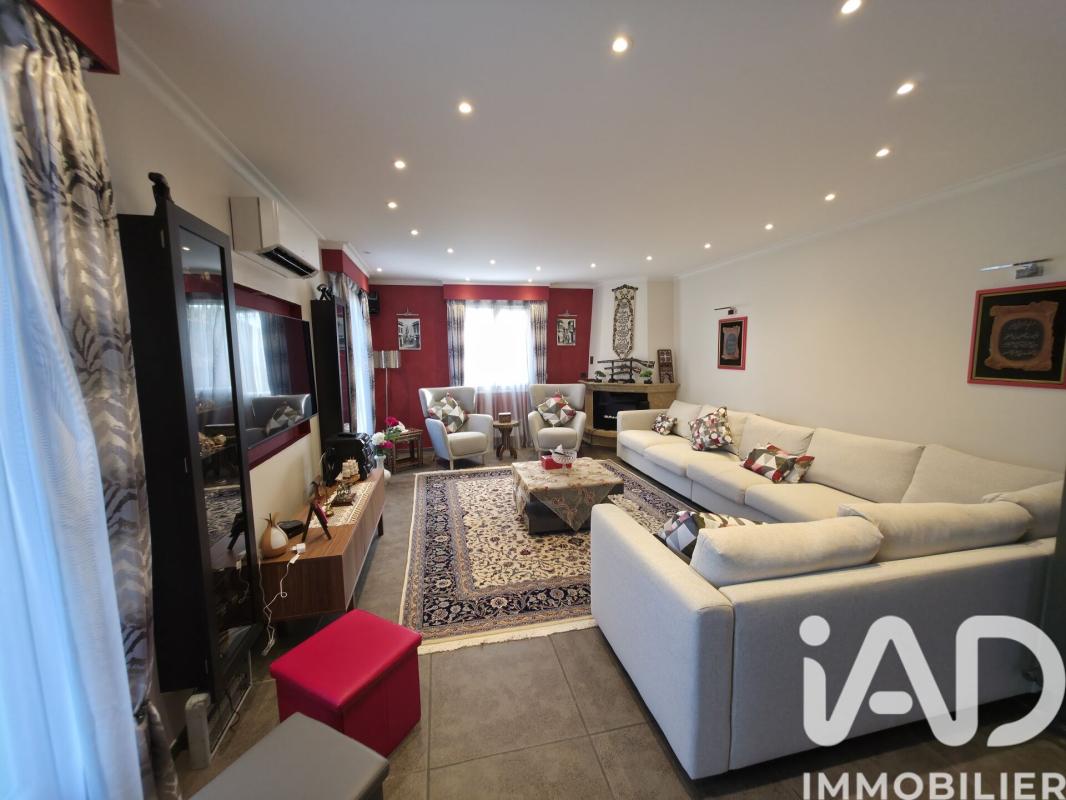 Maison 7 Pièce(s) Saint-Fargeau-Ponthierry - Photo 6