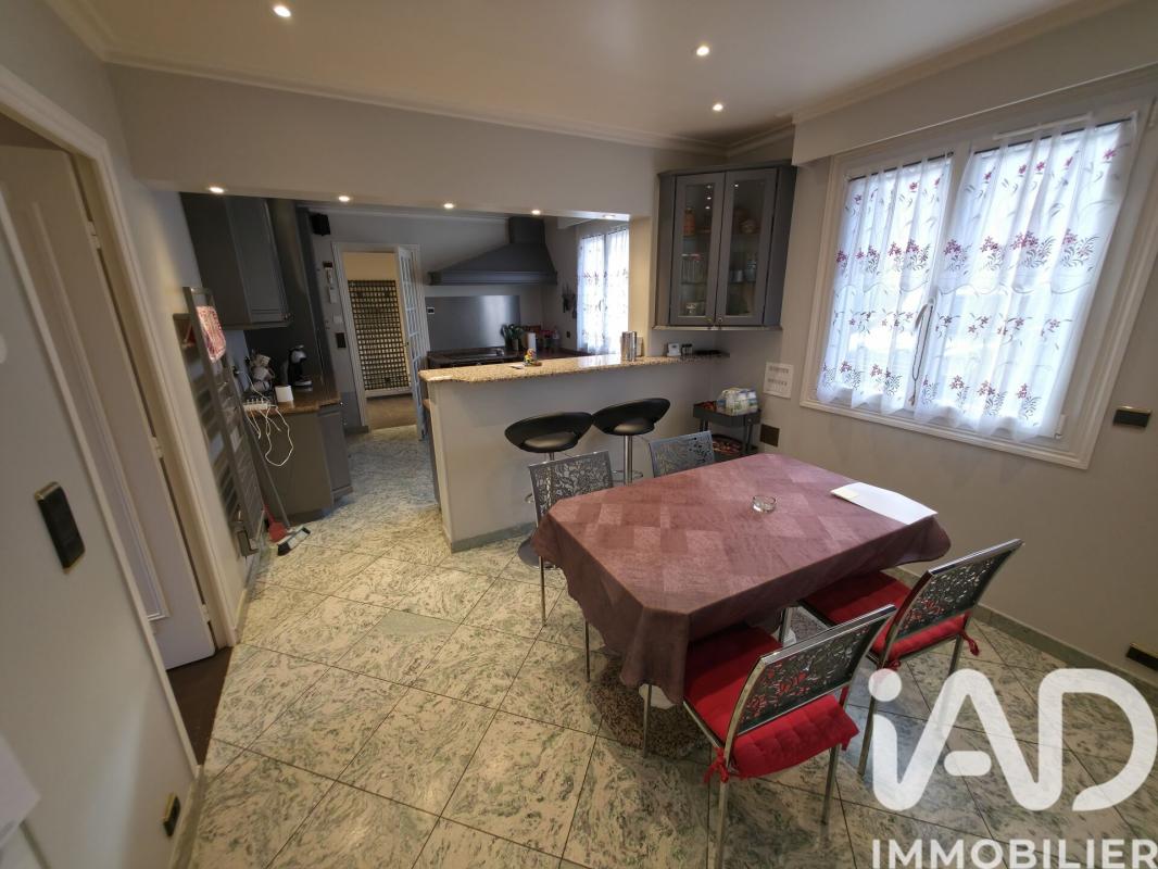 Maison 7 Pièce(s) Saint-Fargeau-Ponthierry - Photo 8