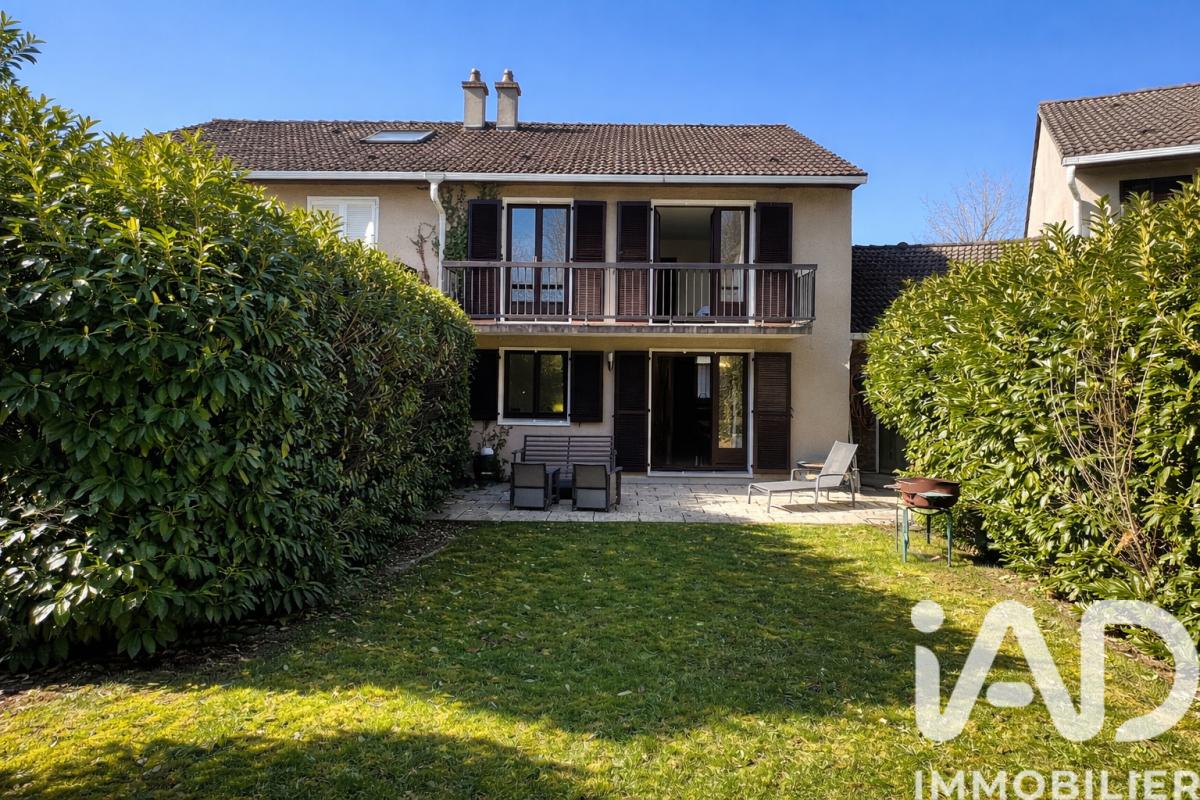 Maison 6 Pièce(s) Saint-Germain-en-Laye