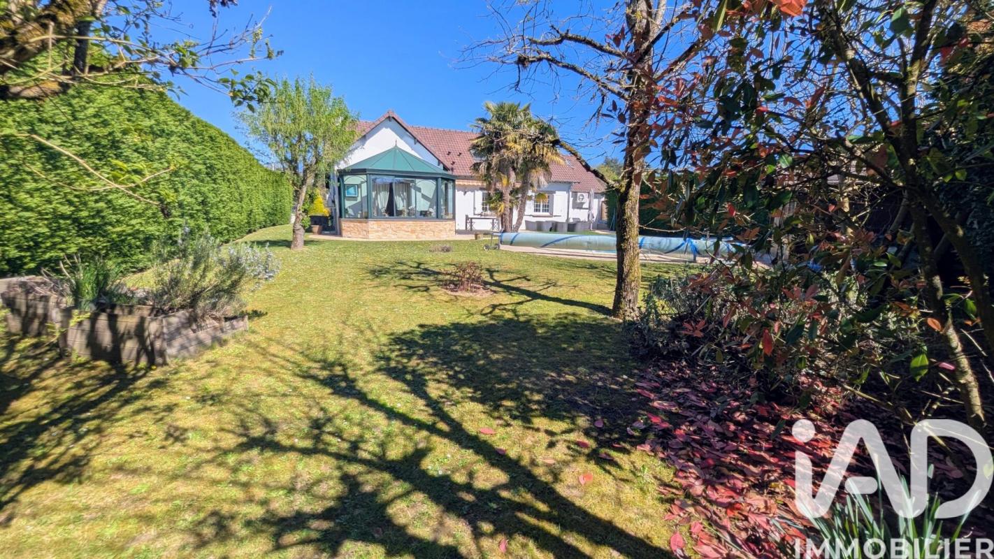 Maison 8 Pièce(s) Boullay-les-Troux