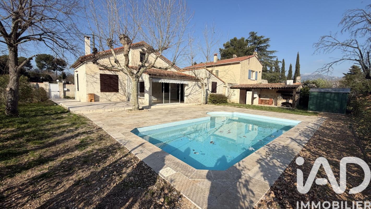 Maison traditionnelle 4 Pièce(s) Aubagne