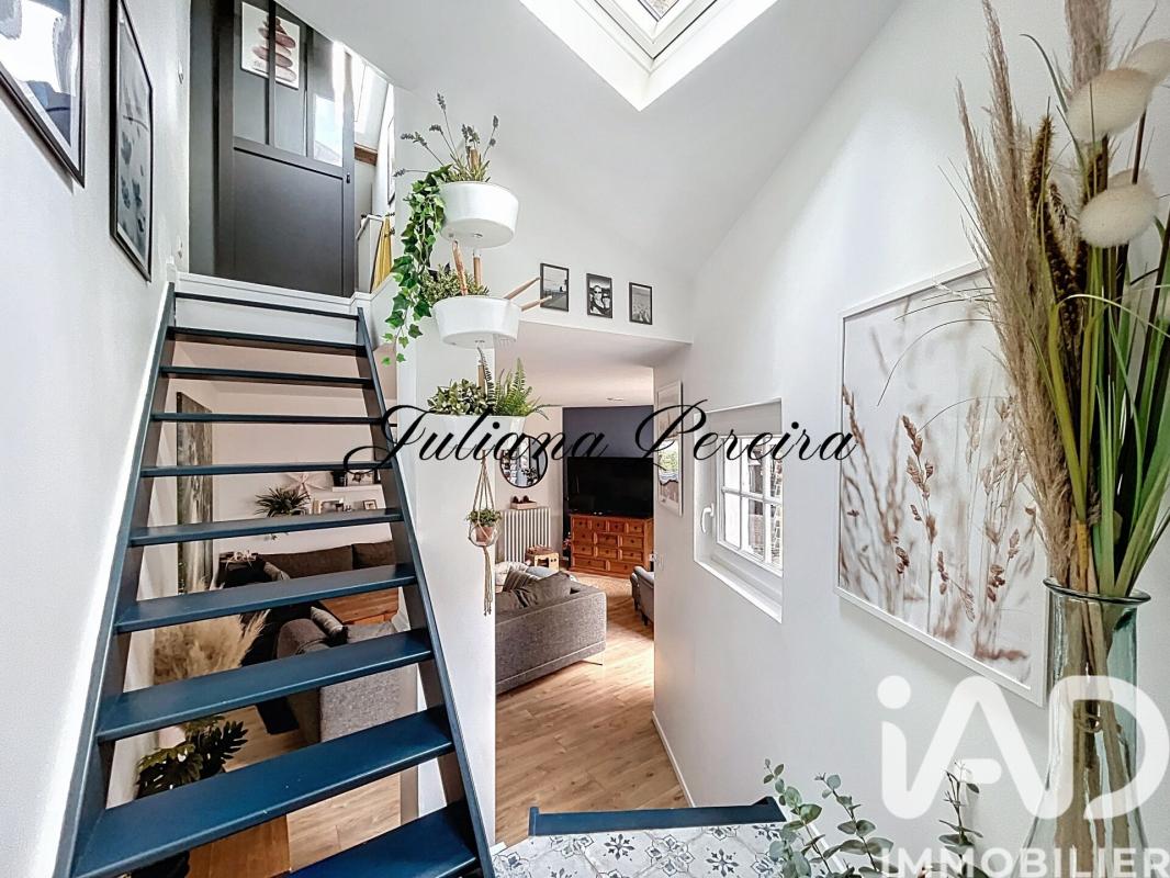 Maison 7 Pièce(s) Freneuse