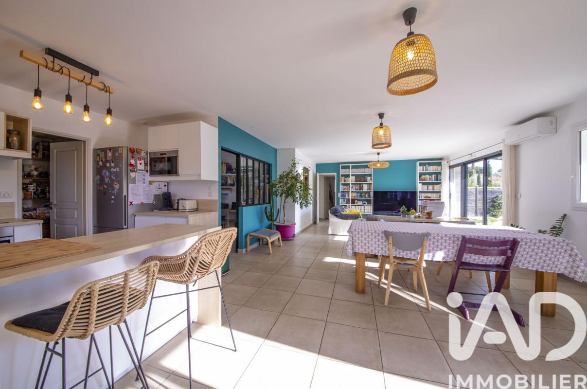 Maison 5 Pièce(s) Pernes-les-Fontaines