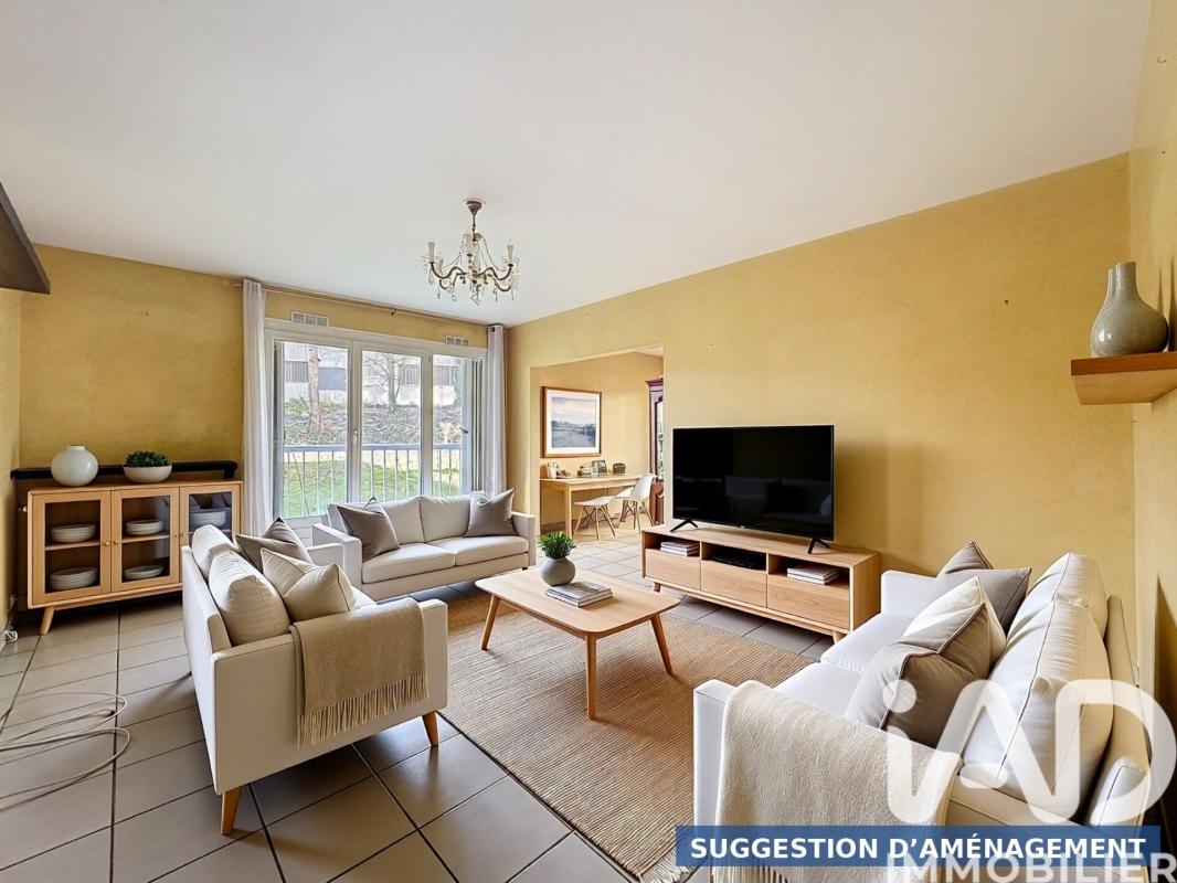 Appartement 4 Pièce(s) Magny-les-Hameaux