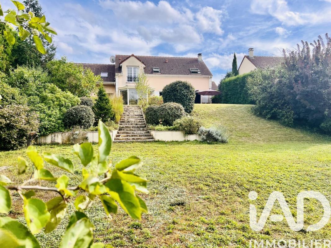 Maison traditionnelle 7 Pièce(s) Verneuil-sur-Seine
