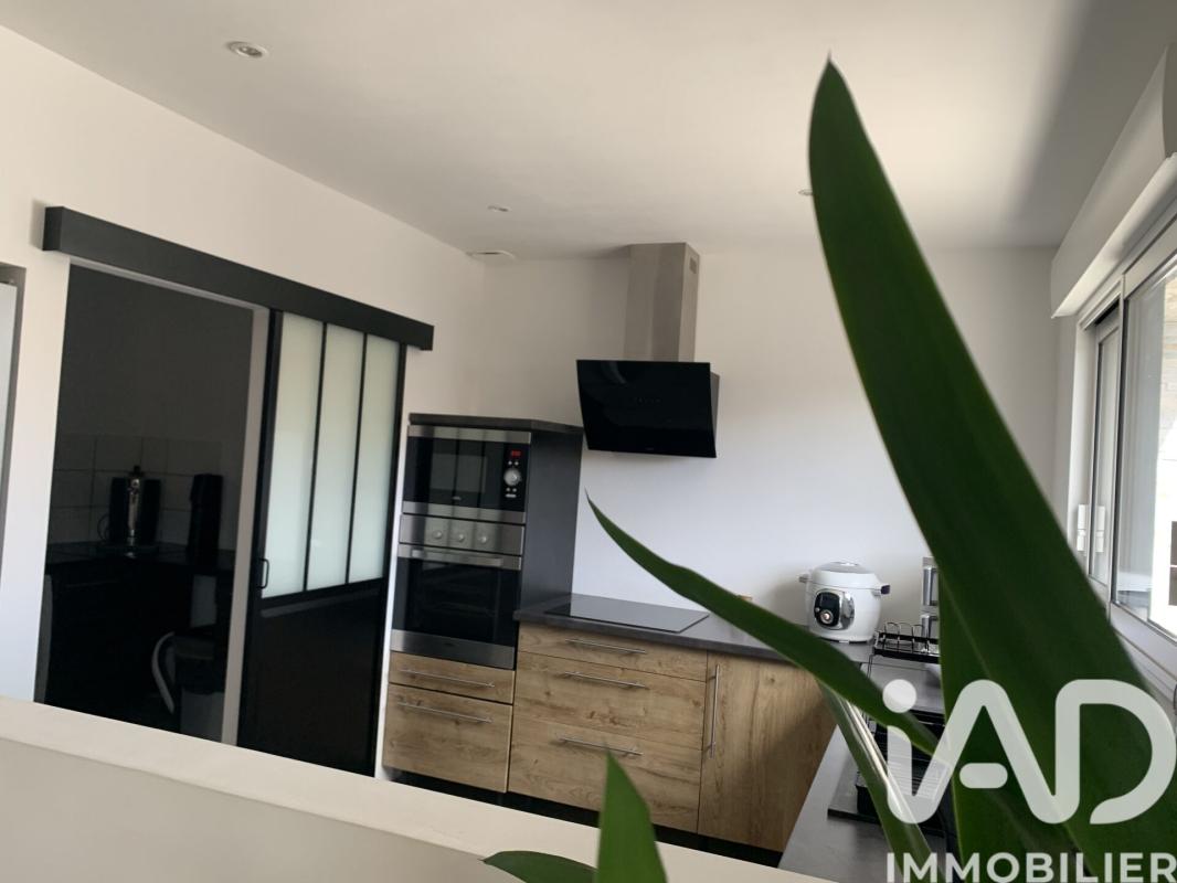 Maison 5 Pièce(s) Beaufou