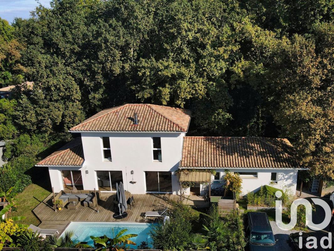 Maison 6 Pièce(s) Tosse