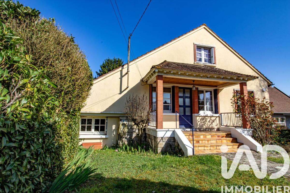 Maison traditionnelle 8 Pièce(s) Amilly