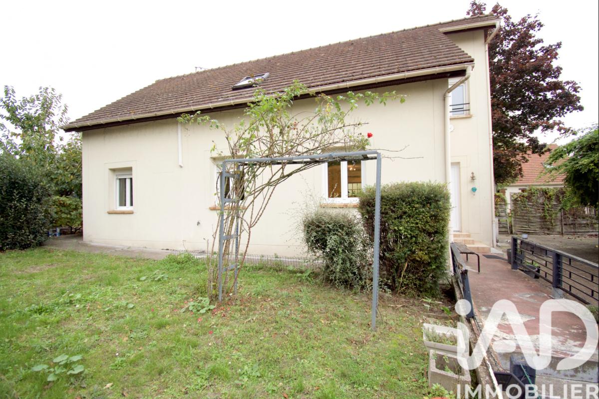 Maison 5 Pièce(s) Saint-Germain-lès-Arpajon