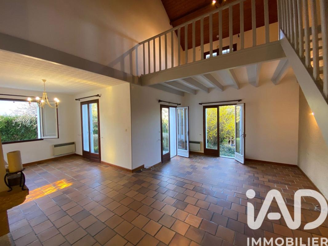 Maison 7 Pièce(s) Vouneuil-sous-Biard