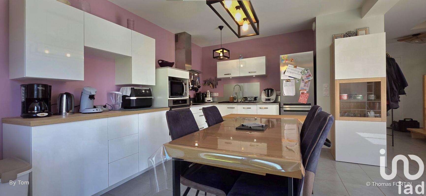 Maison 5 Pièce(s) Theix-Noyalo