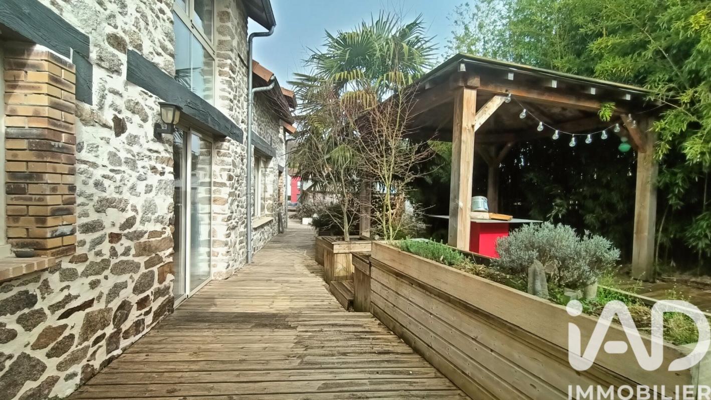 Maison en pierre 11 Pièce(s) Ambazac