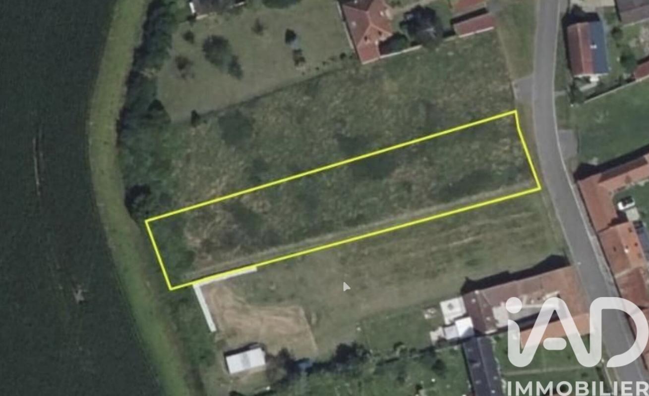 Terrain  Bouillancourt-la-Bataille