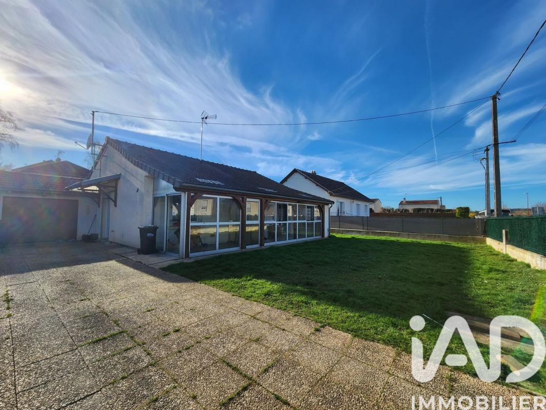 Maison 3 Pièce(s) Estissac