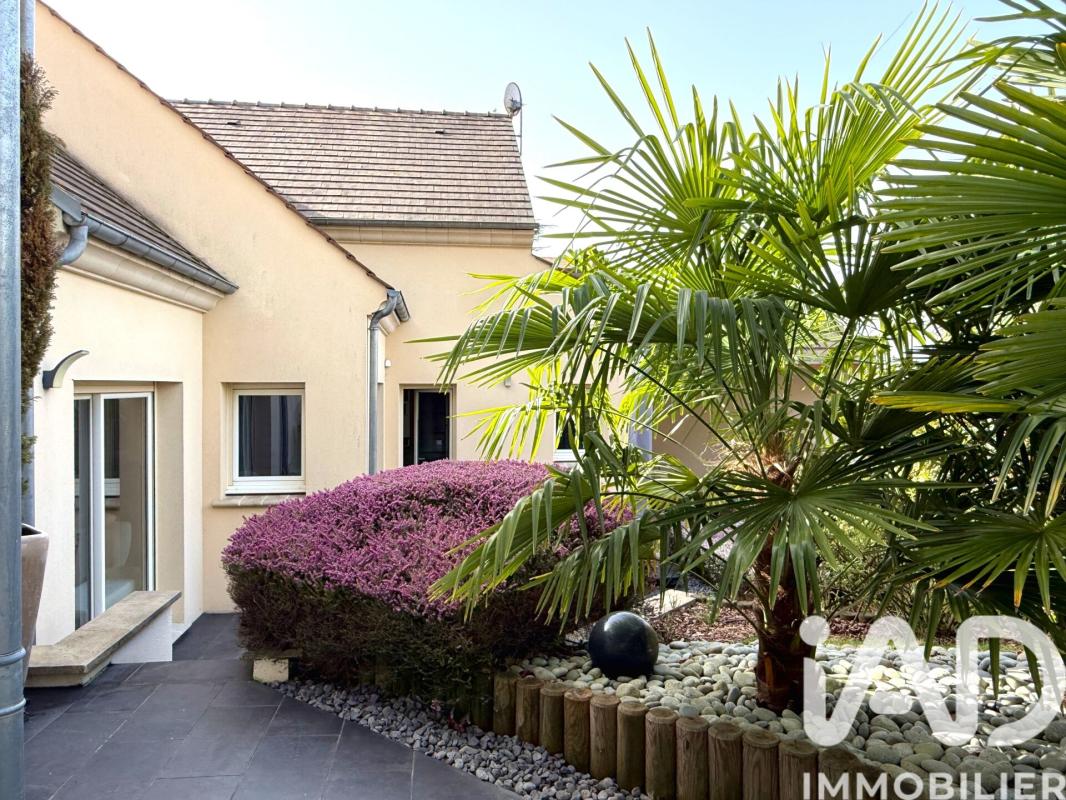 Maison d'architecte 6 Pièce(s) Jouars-Pontchartrain