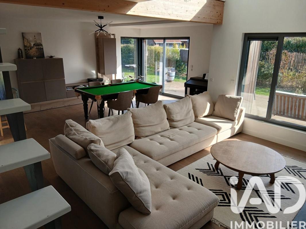 Maison d'architecte 5 Pièce(s) Camphin-en-Carembault