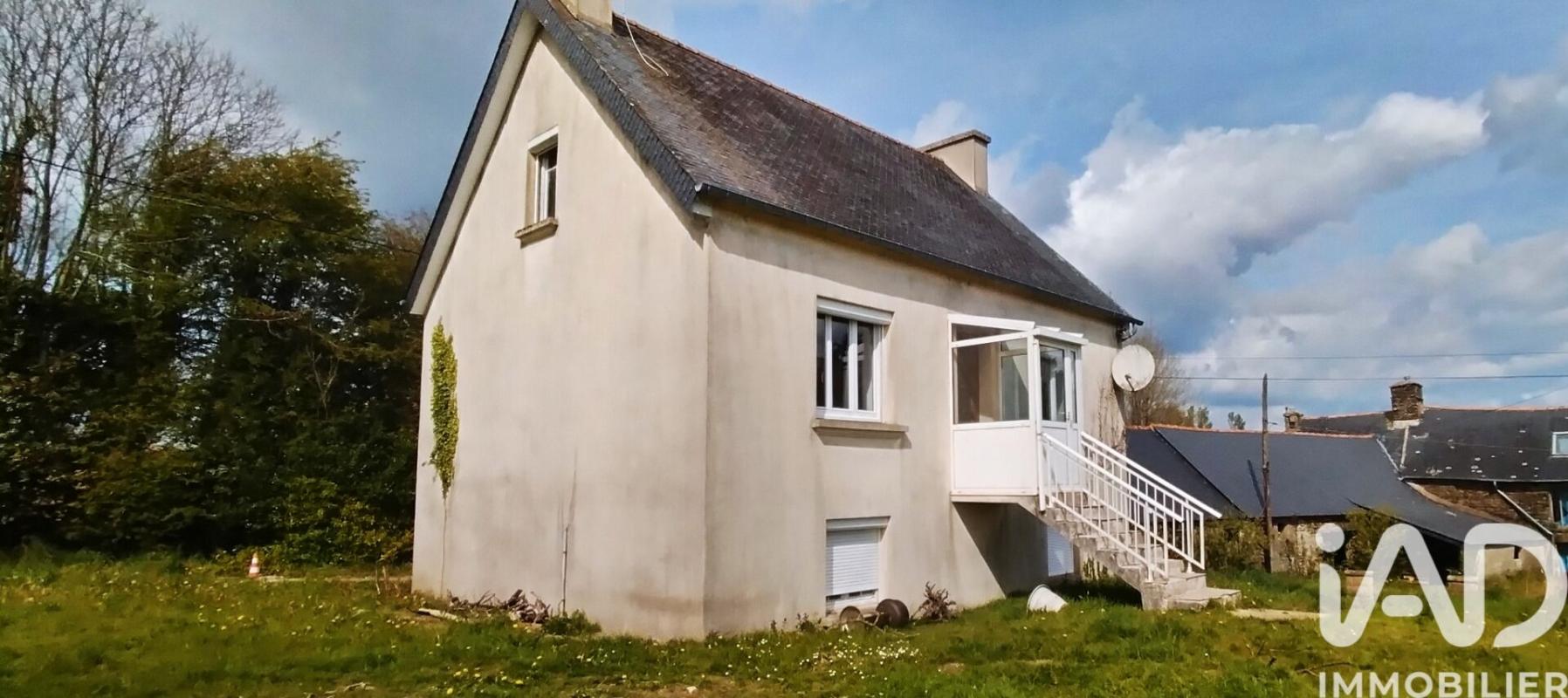 Maison 4 Pièce(s) Maël-Carhaix