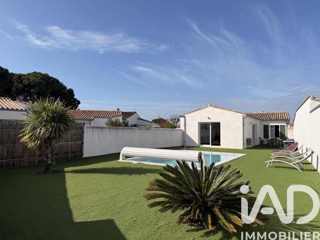 Maison 5 Pièce(s) Le Bois-Plage-en-Ré