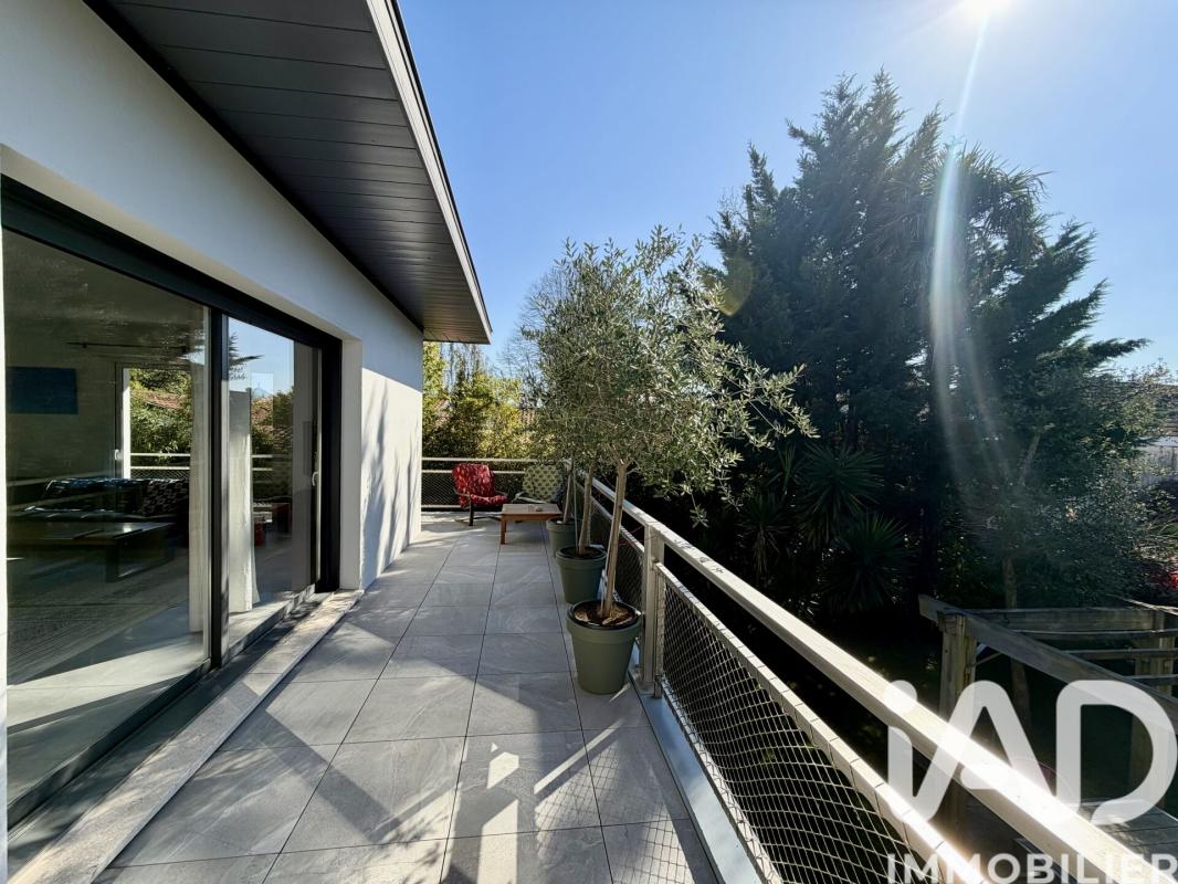 Maison 9 Pièce(s) Anglet