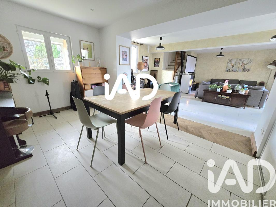 Maison 5 Pièce(s) Chauconin-Neufmontiers