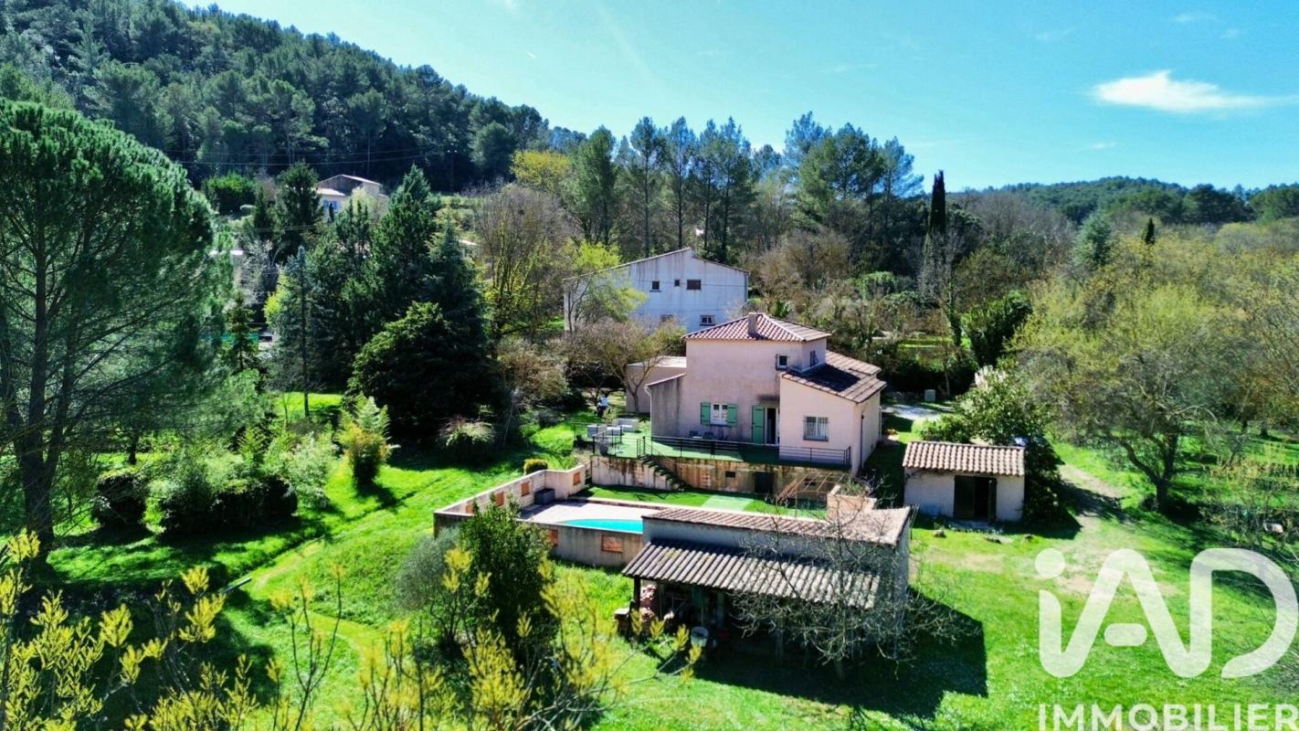 Villa 8 Pièce(s) Saint-Zacharie