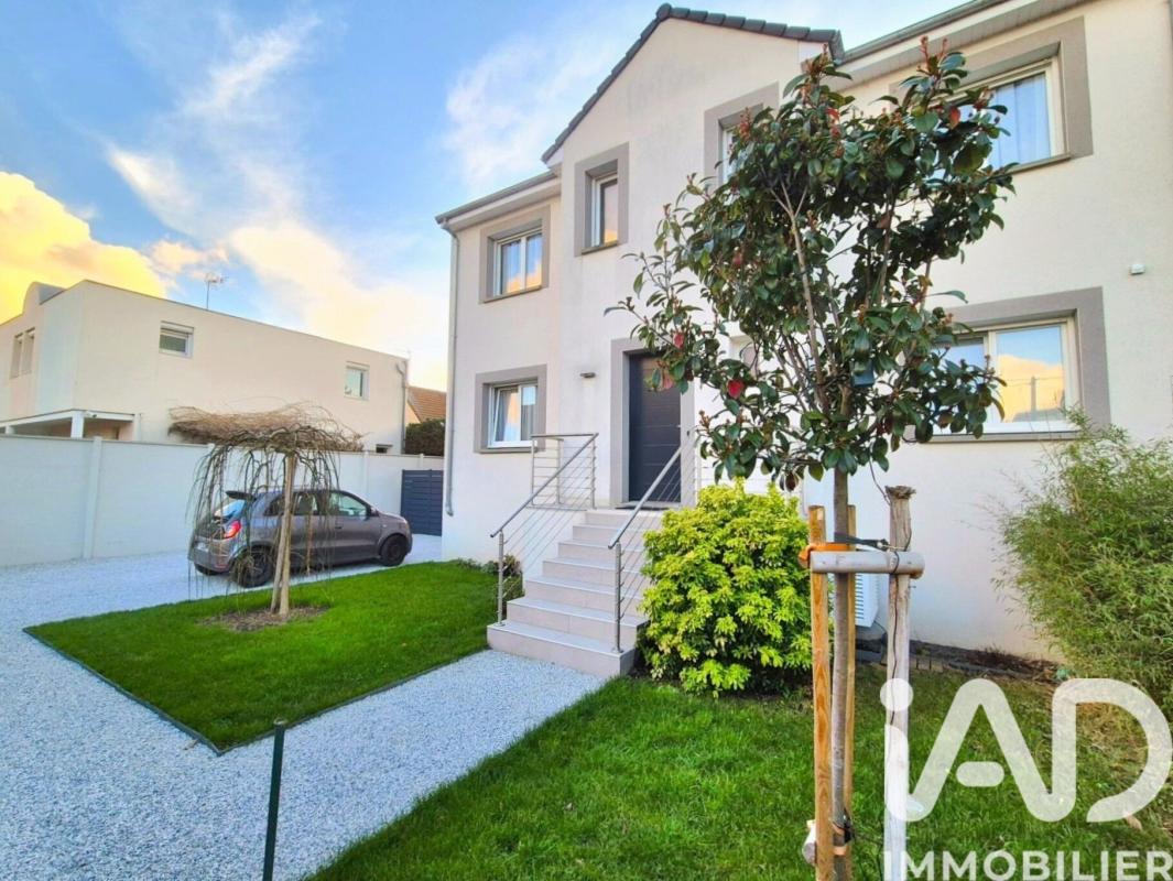 Maison 7 Pièce(s) Créteil