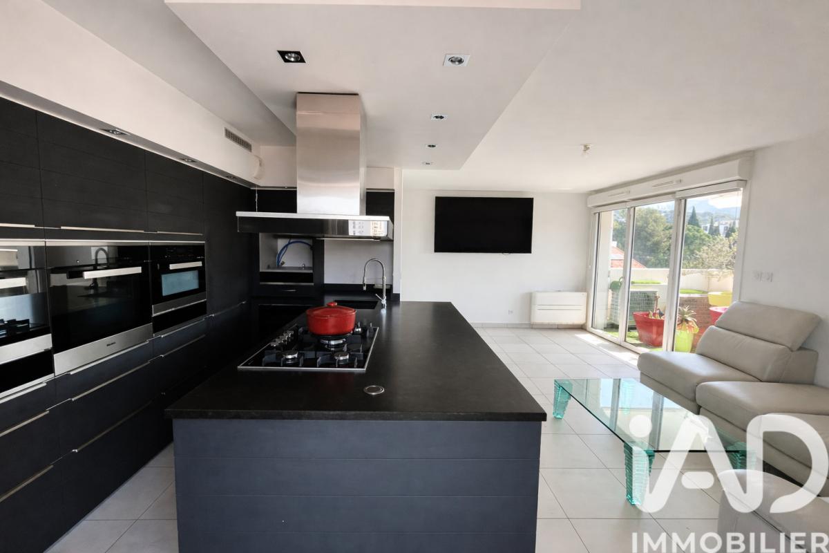 Appartement 3 Pièce(s) Marseille 9eme Arrondissement