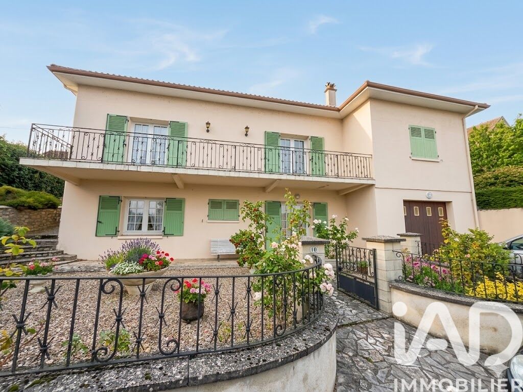 Maison de ville 7 Pièce(s) Saint-Savin