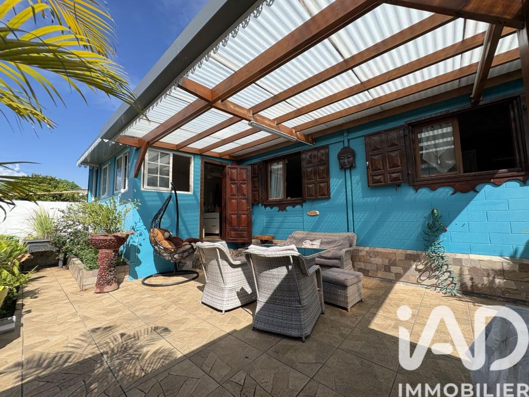 Maison 7 Pièce(s) Saint-Benoît