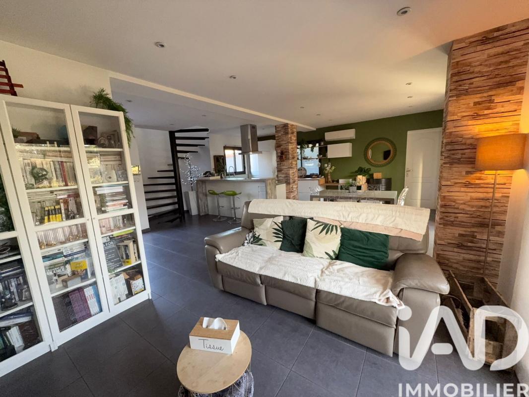 Villa 4 Pièce(s) Claira