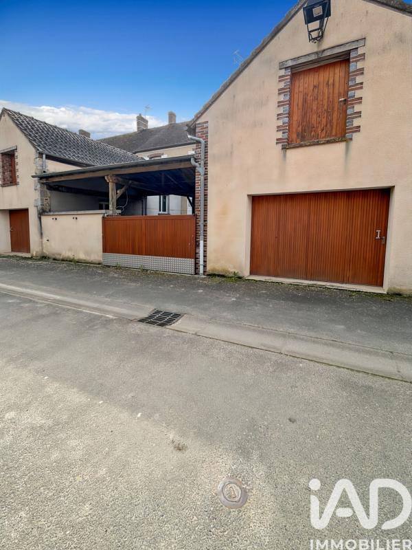 Maison de ville 4 Pièce(s) Gy-les-Nonains