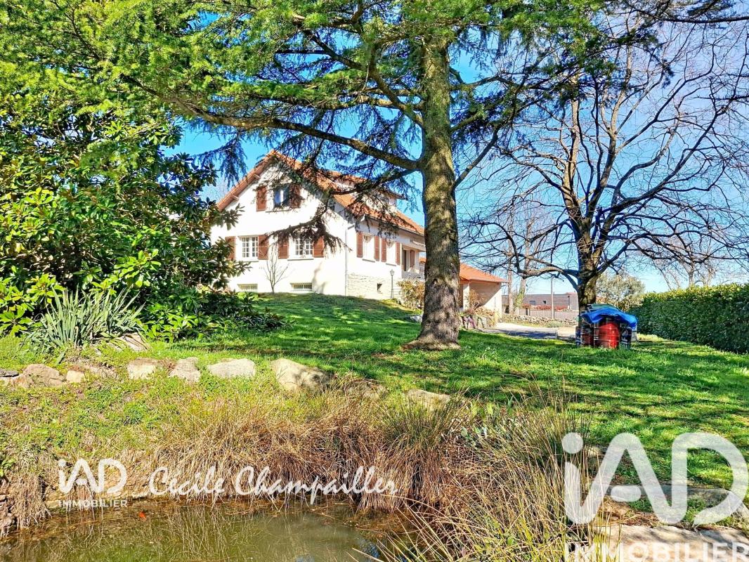 Maison 6 Pièce(s) La Chapelle-Villars