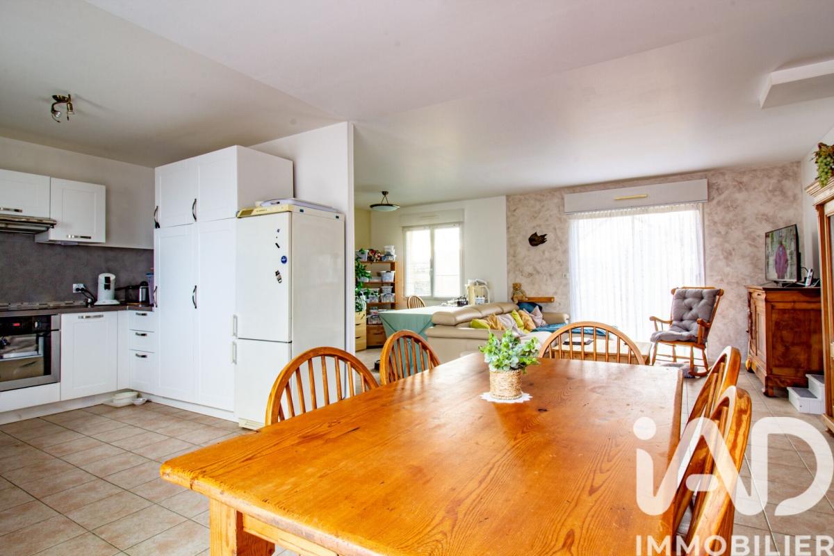 Maison 5 Pièce(s) Villemandeur