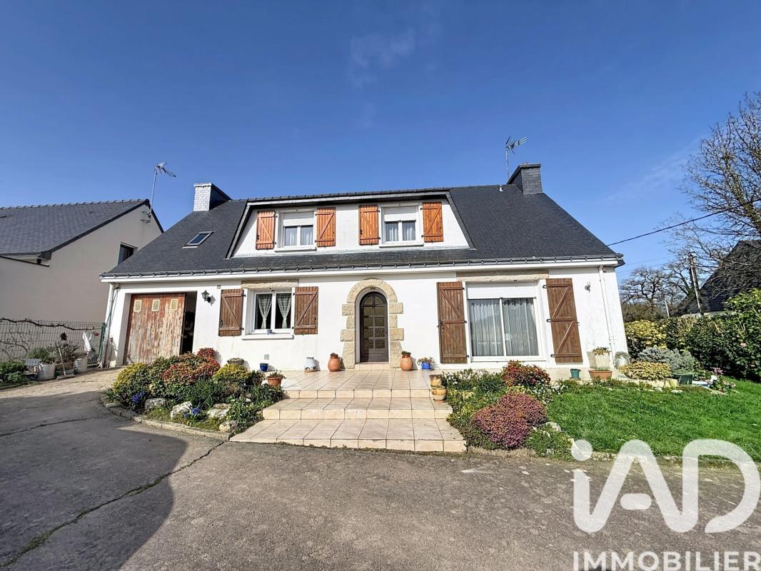 Maison 6 Pièce(s) Bains-sur-Oust