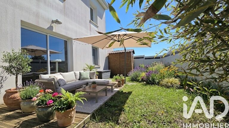 Maison 4 Pièce(s) Royan