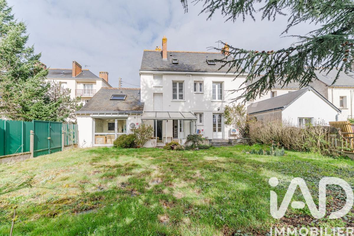 Maison 7 Pièce(s) Saint-Pierre-des-Corps