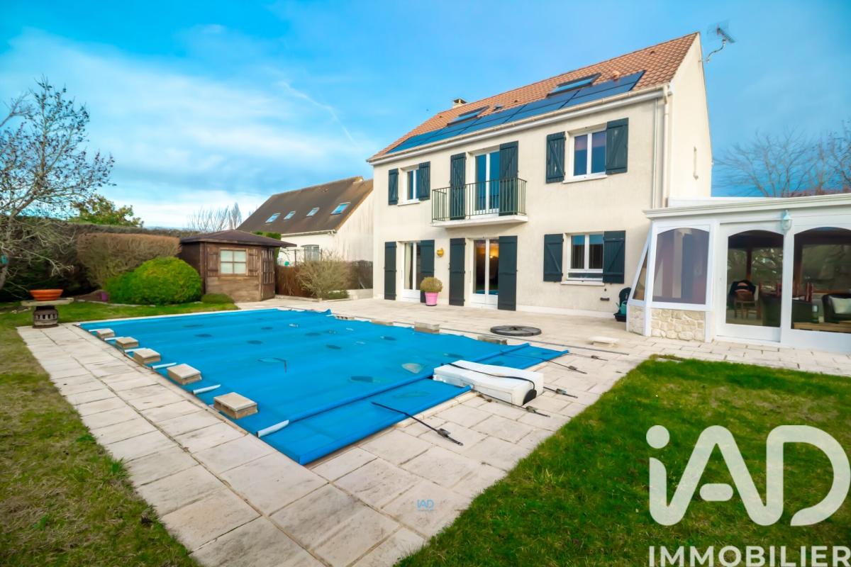 Maison 7 Pièce(s) Orgeval