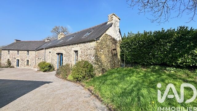 Maison longère 4 Pièce(s) Plonévez-du-Faou