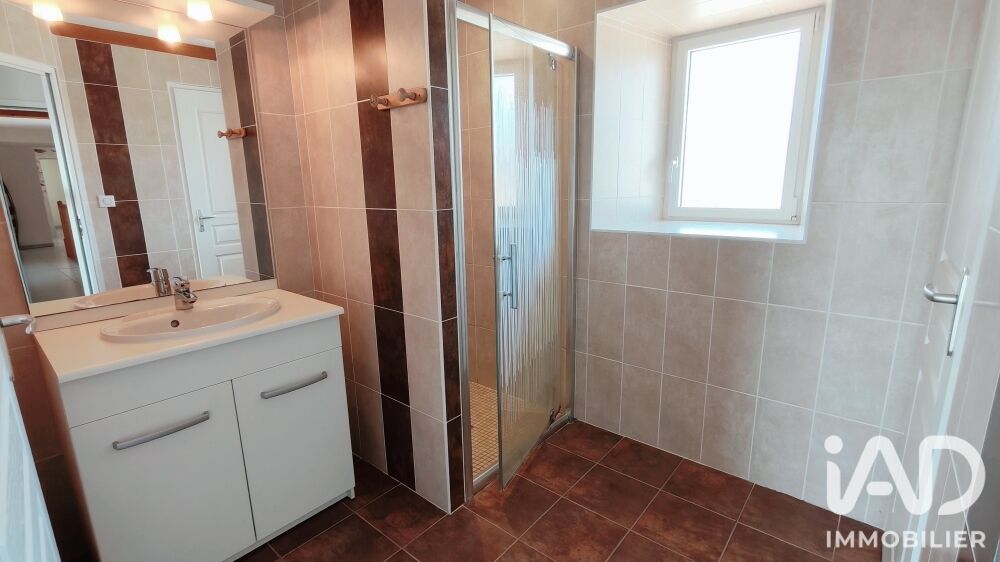 Maison 8 Pièce(s) Le Poiré-sur-Vie - Photo 17