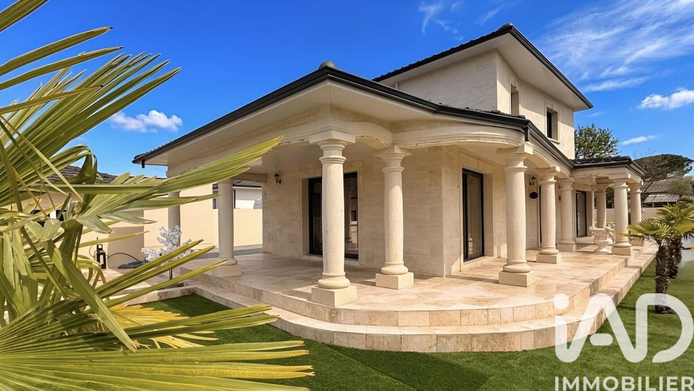 Maison traditionnelle 5 Pièce(s) Ambarès-et-Lagrave