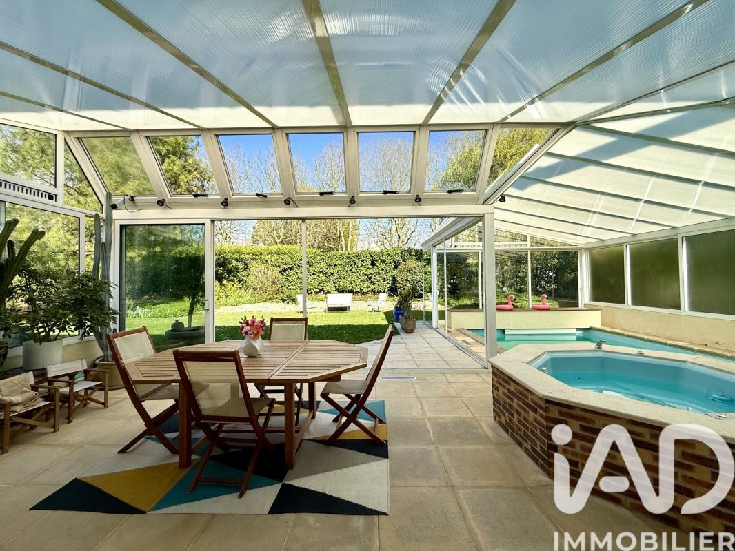 Maison 8 Pièce(s) La Queue-en-Brie